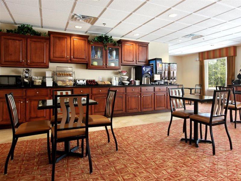 Baymont By Wyndham Savannah South Georgetown Eksteriør billede