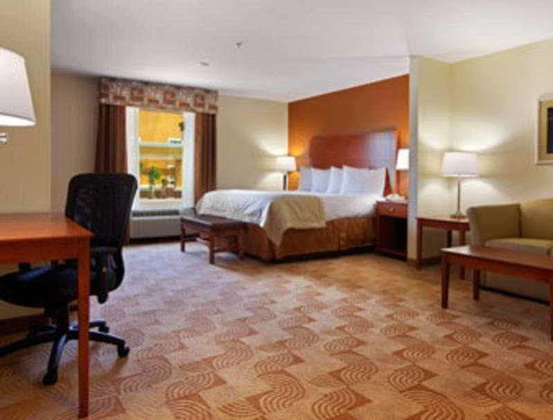 Baymont By Wyndham Savannah South Georgetown Eksteriør billede